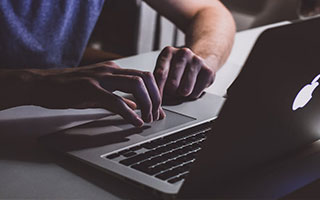 乐鱼体育app官网下载-高校体育专业发展趋势预测与对策，高校体育发展现状